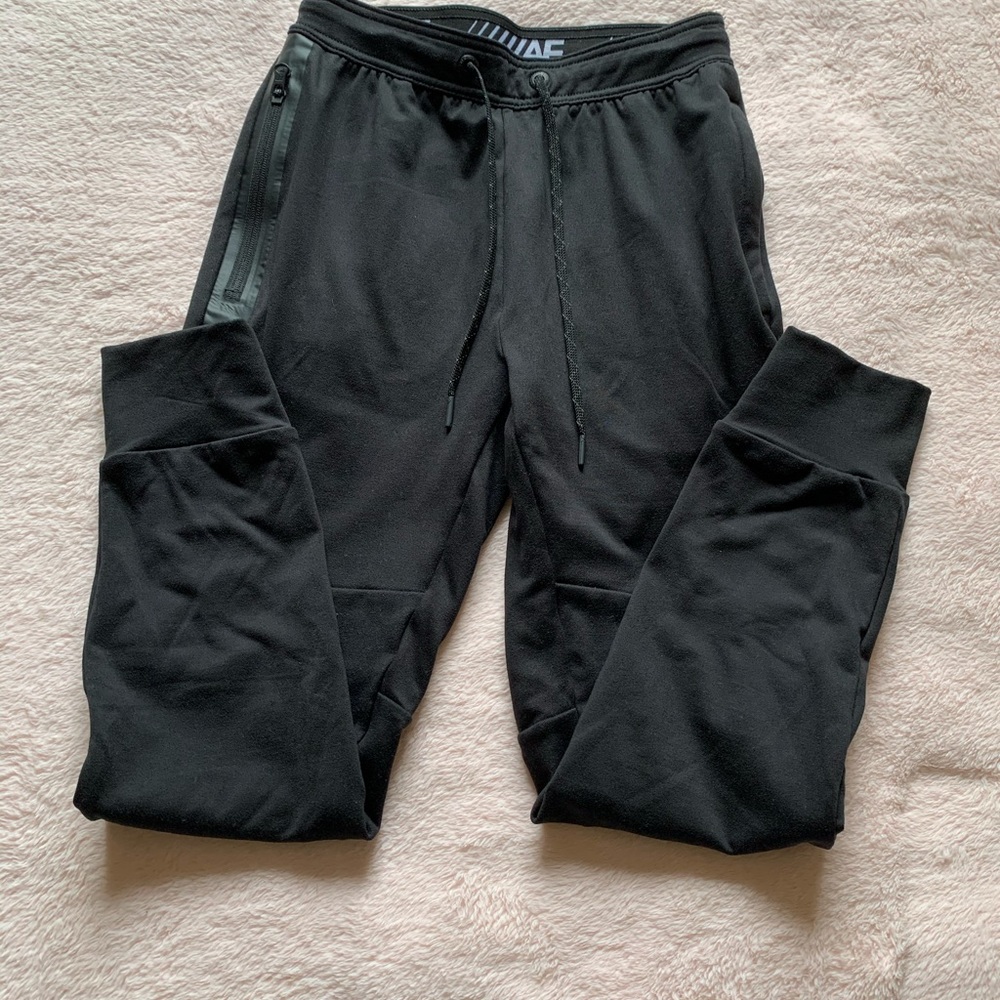 ⭐️American Eagle Joggers!